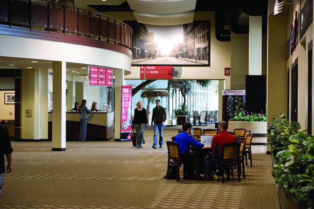 Canad Inns Destination Center Grand Forks 3