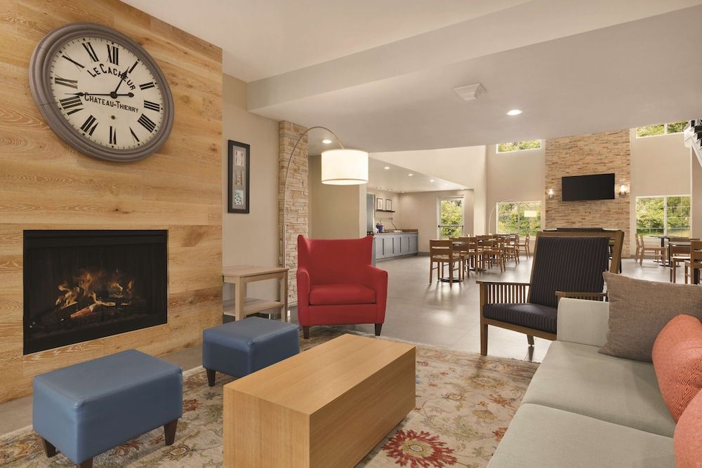 Spark by Hilton Redlands 2