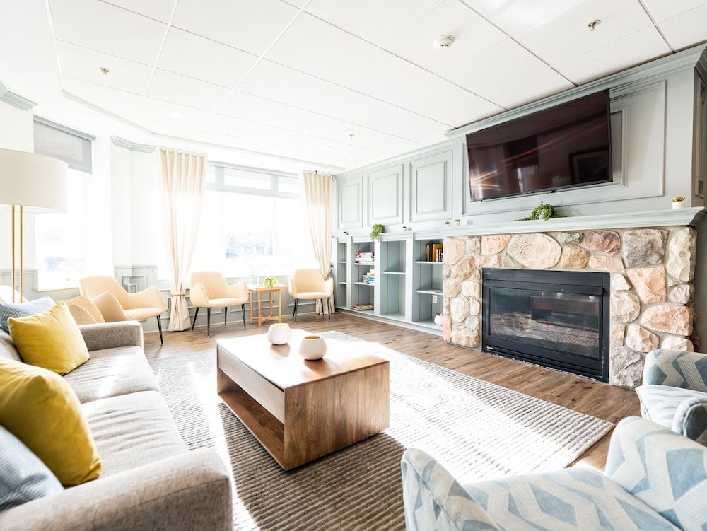 Cherry Tree Inn & Suites 3