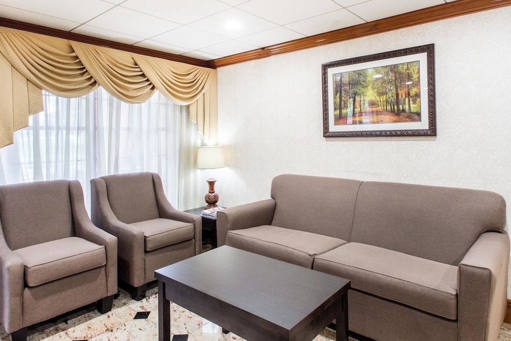 Quality Inn Near Princeton 2