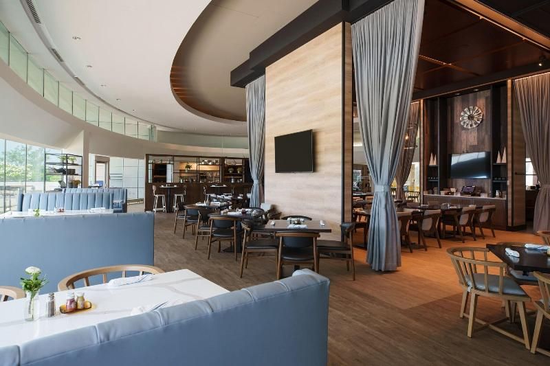 Renaissance Schaumburg Convention Center Hotel 4 estrelas em Schaumburg