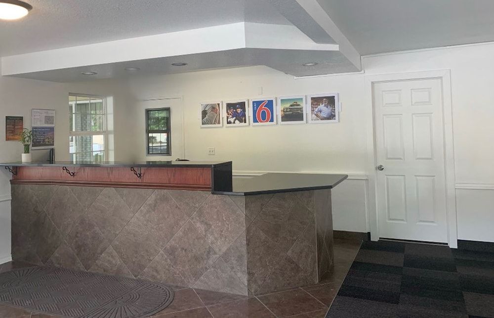 Motel 6 Yakima, WA - Downtown 2