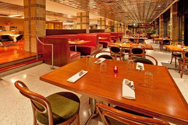 Crowne Plaza Chicago West Loop 2
