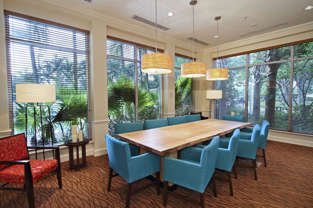 Hilton Garden Inn Fort Lauderdale- Hollywood 2
