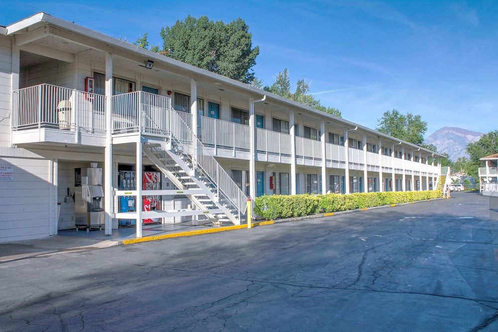 Motel 6 Bishop Ca 1