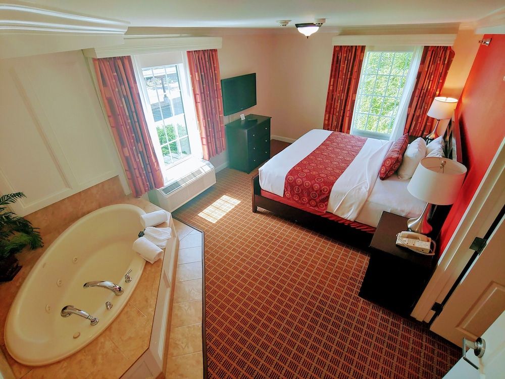 The Wilshire Grand Hotel 3 étoiles à West Orange