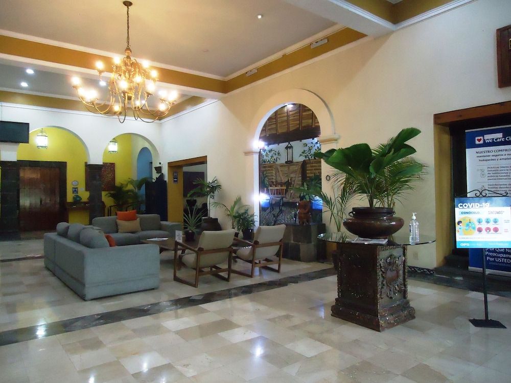 Concierge Plaza Colima 2