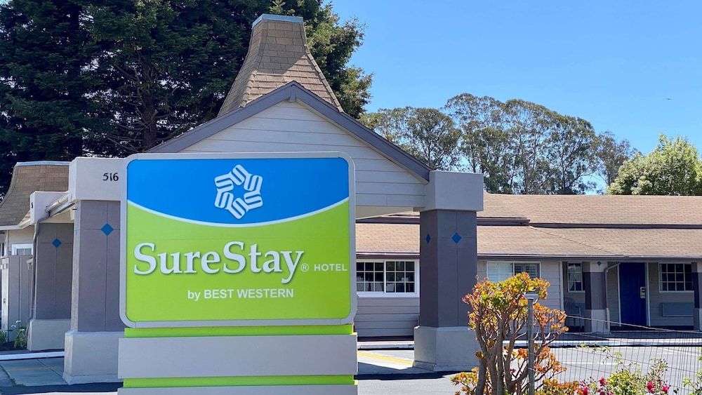 SureStay Hotel by Best Western Santa Cruz 2 estrelas em Santa Cruz
