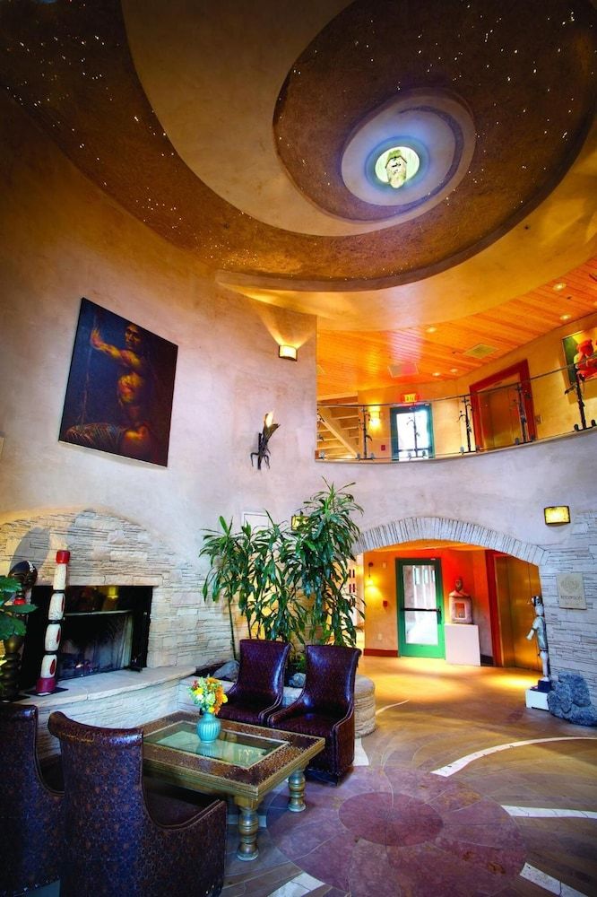 El Monte Sagrado Living Resort & Spa 2