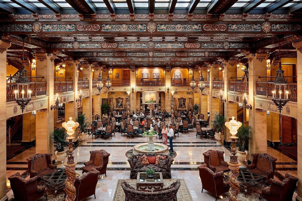 The Historic Davenport, Autograph Collection 2