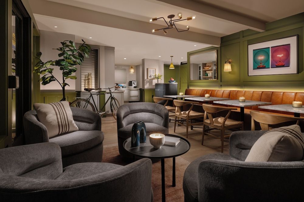 The Cottages Hotel 2