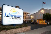 Edgewater Inn & Suites