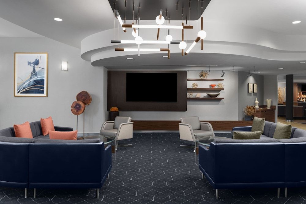 Courtyard Los Angeles Burbank Airport 3