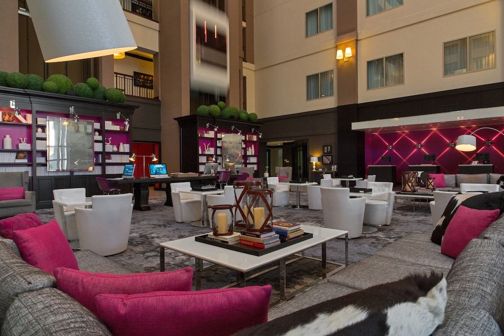 Le Meridien Dallas by the Galleria 2