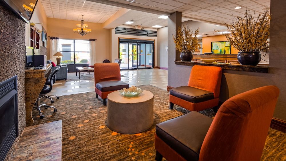 Sky Point Hotel & Suites - Atlanta Airport 3