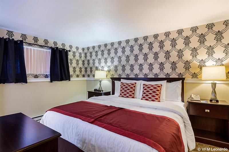 Rodeway Inn Logan International Airport 3