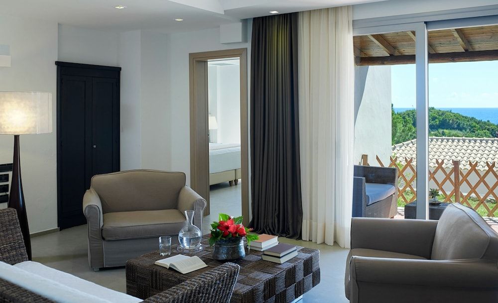 Domotel Agios Nikolaos Suites Resort 3