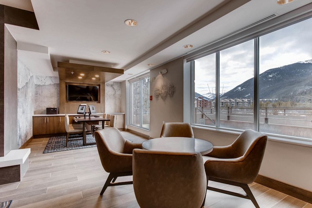 Hyatt Place Keystone / Dillon 2