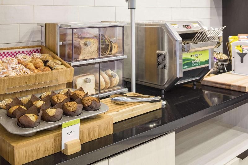 Doubletree by Hilton Boston Logan Airport Chelsea 4 estrelas em Chelsea