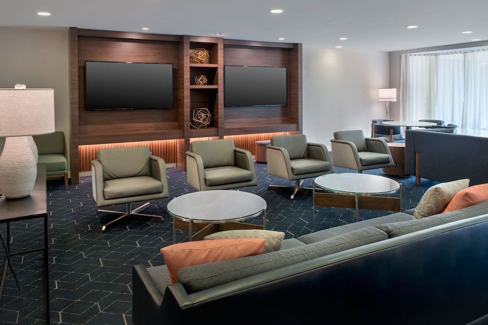 Courtyard by Marriott Philadelphia Plymouth Meeting 3