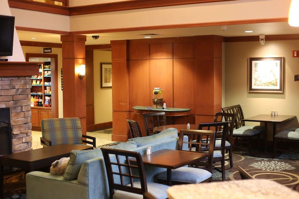 Sonesta ES Suites Portland Vancouver 41st Street 3