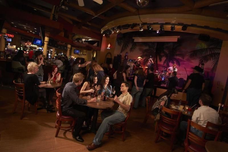 Fiesta Rancho Casino Hotel 3