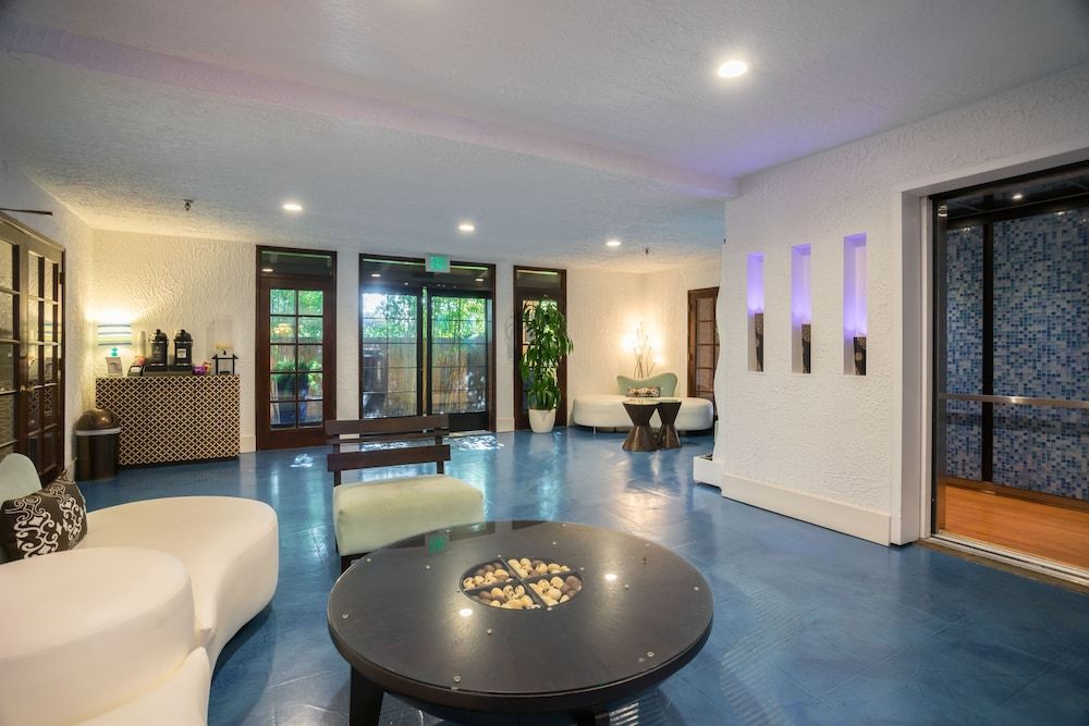 Hotel Zico BW Signature Collection 3