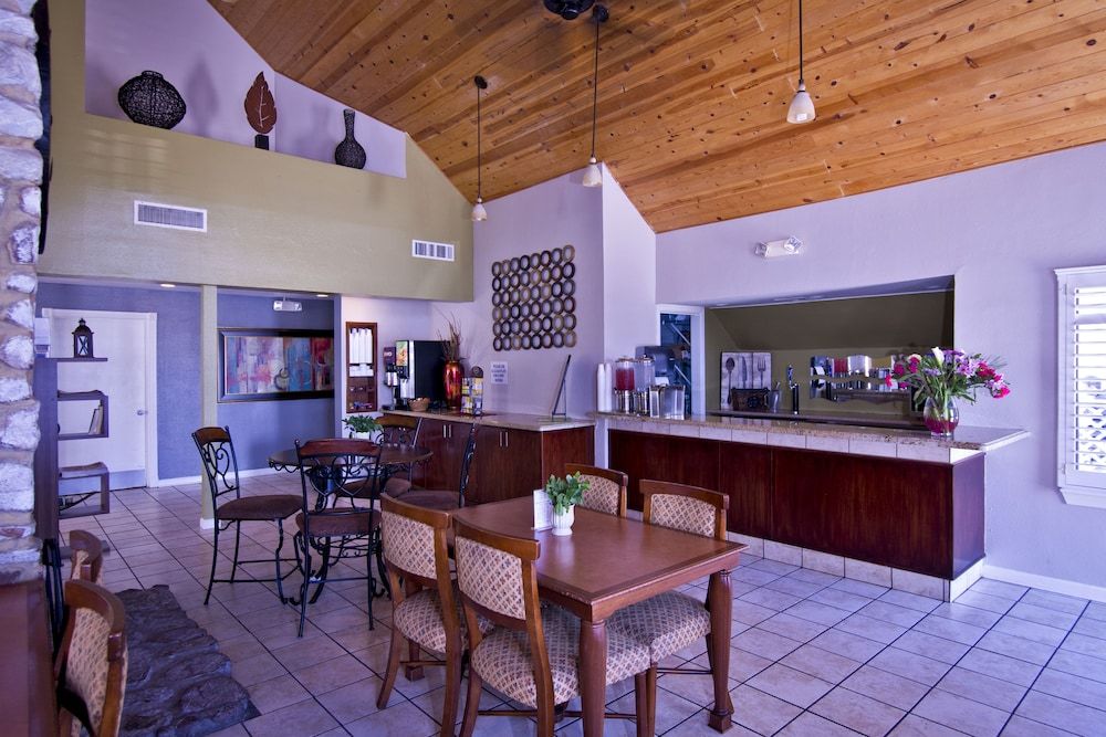 Chase Suite Hotel El Paso 3