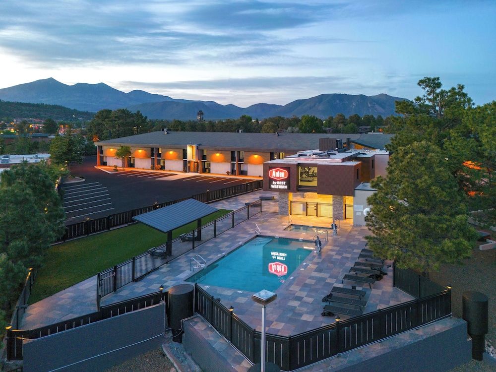 Aiden by Best Western @ Flagstaff 1