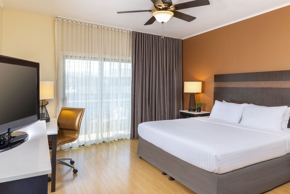 Wyndham Garden Ventura Pierpont Inn 3