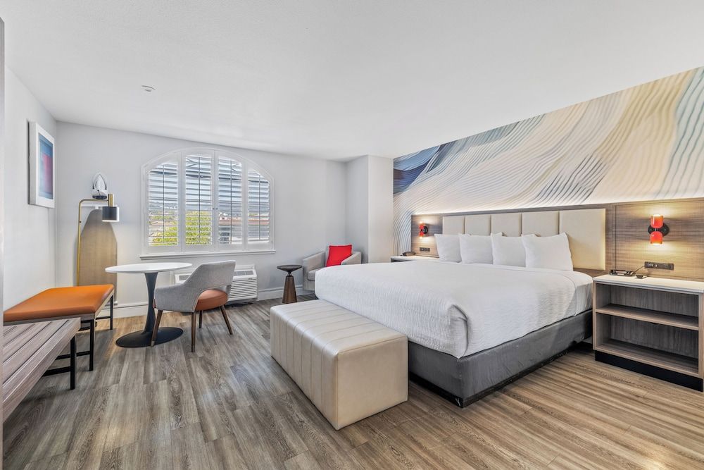 Hotel Skye SFO 3 estrellas en San Bruno