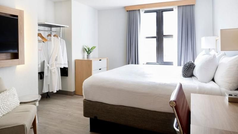 Hotel Saint Clair Magnificent Mile 1