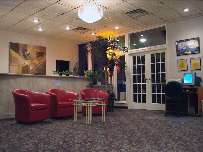 O'Hare Inn & Suites 3