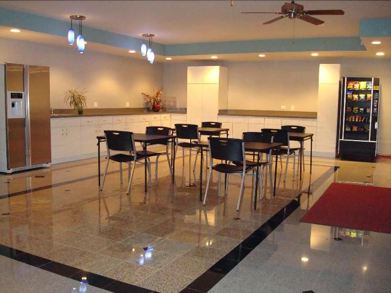 O'Hare Inn & Suites 2 estrelas em Schiller Park