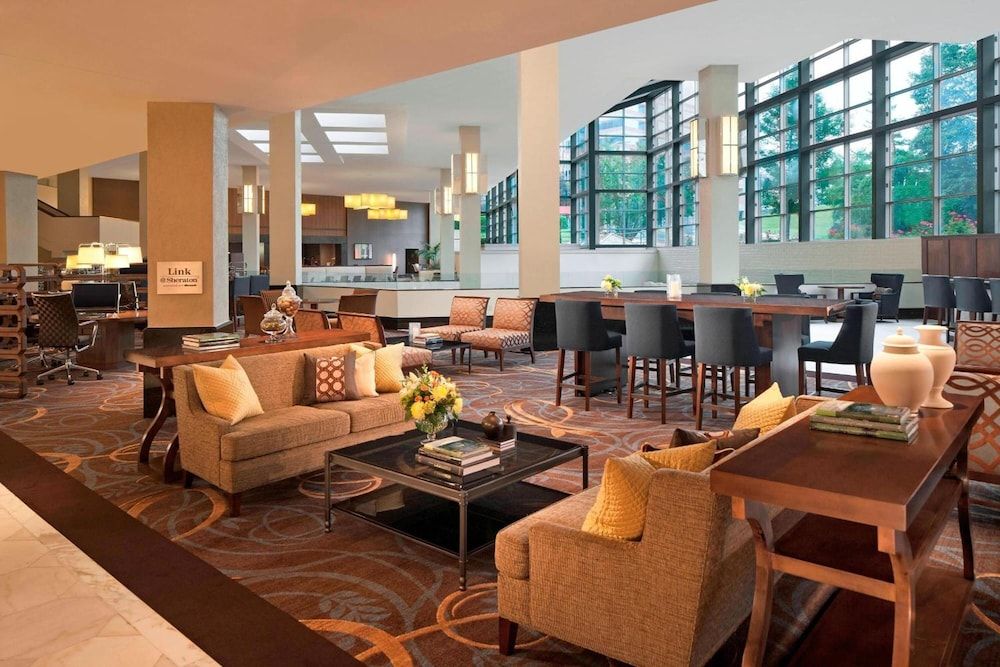 The Stamford Hotel 3