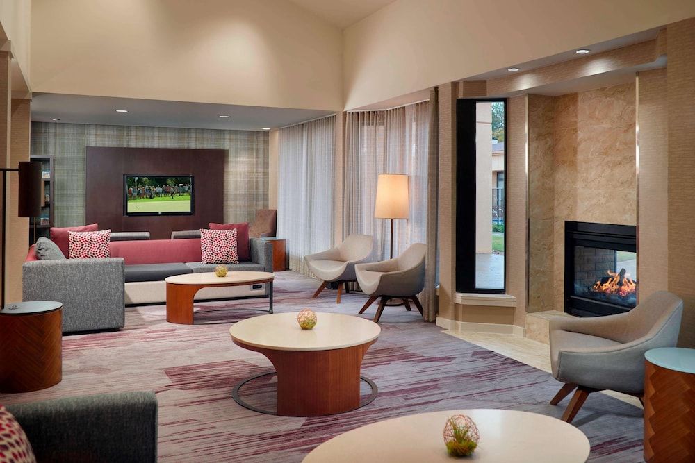 Sonesta Select Atlanta Airport North 3