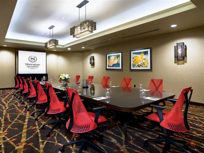 Sheraton Springfield Monarch Place 3