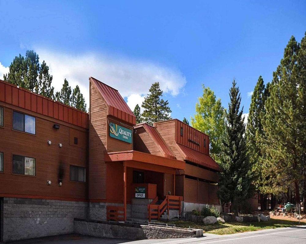Quality Inn near Mammoth Mountain Ski Resort 2 estrelas em Mammoth Lakes