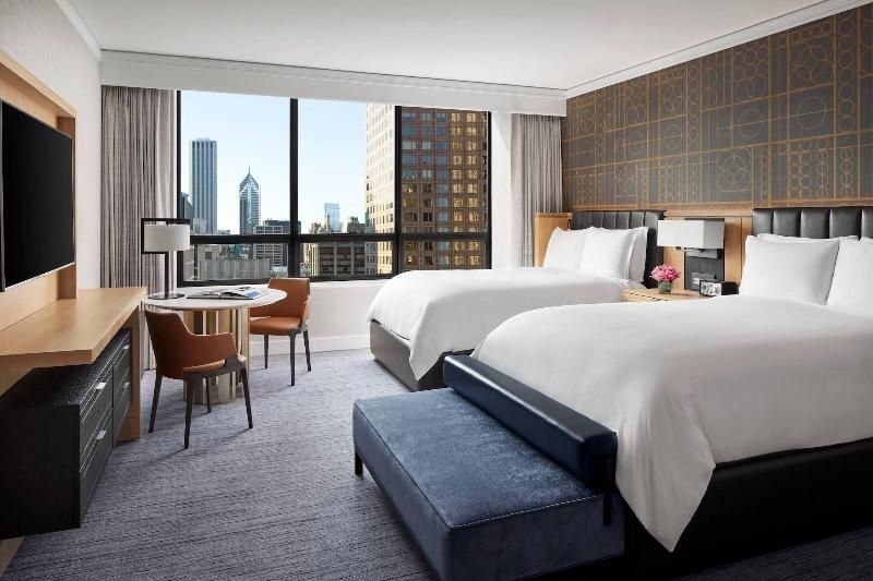 The Ritz-Carlton, Chicago 3