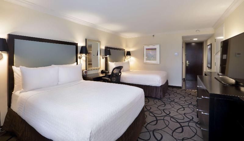 The Verve Hotel Boston Natick, Tapestry Collection 2