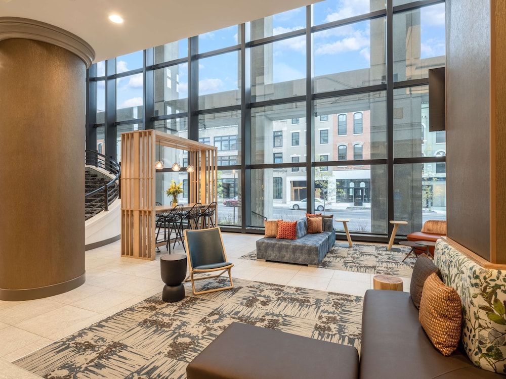 Hilton Garden Inn Toledo Downtown 2