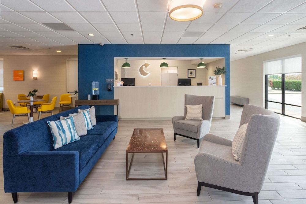 Comfort Inn & Suites Buffalo Airport 3 estrellas en Cheektowaga