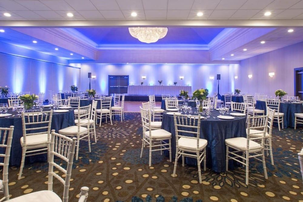 FairBridge Hotel by Concord Plaza 3