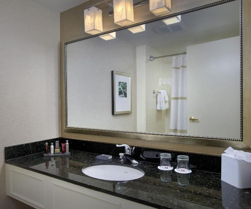 Boston Marriott Peabody 2