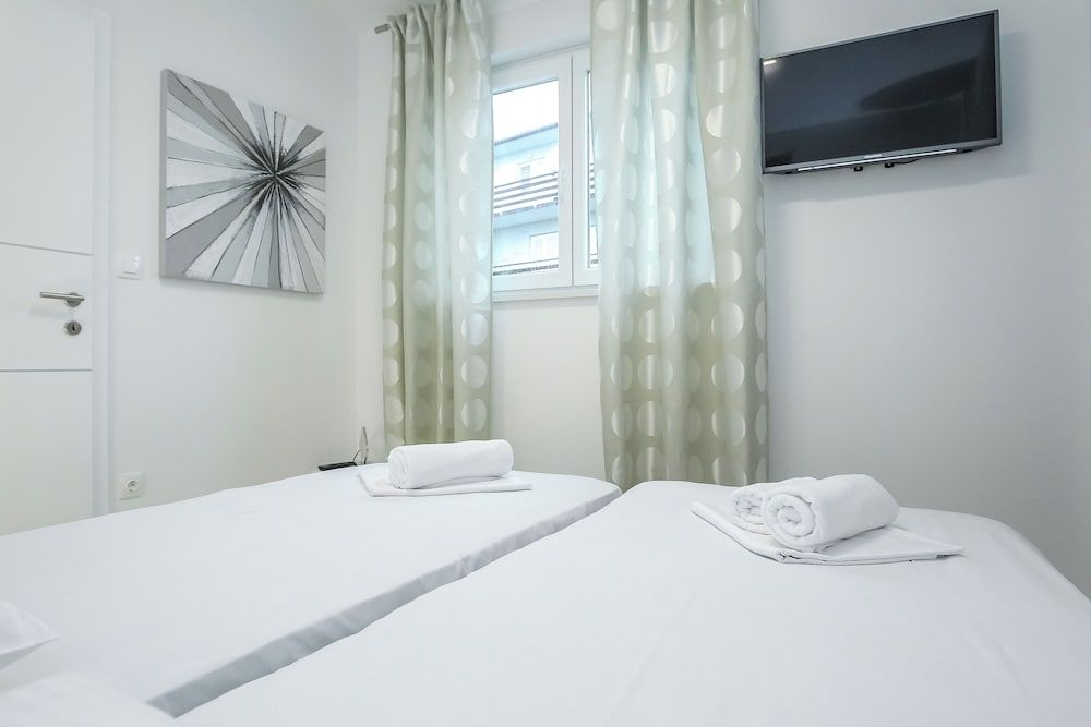 Tomana B Apartments 2