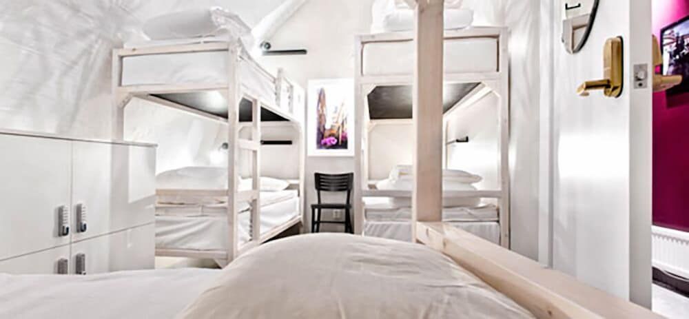 Ramilton Old Town Hostel 2