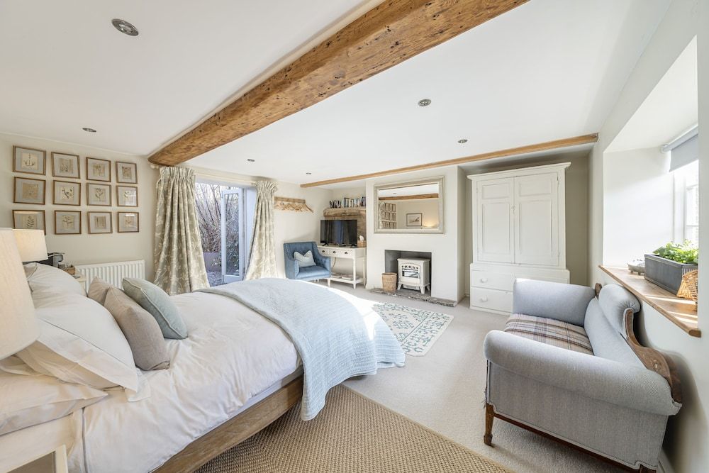 Barton Cottage Bed and Breakfast 2