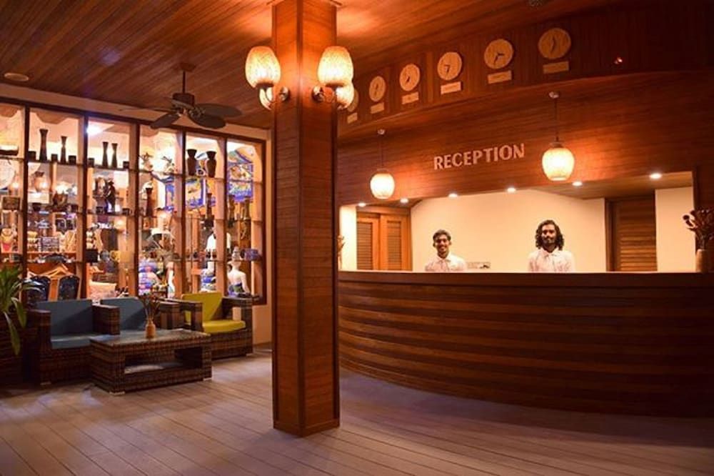 Araamu Hotels Maldives 2