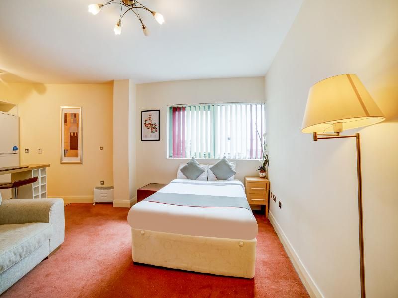 Flagship Chase Suites 2