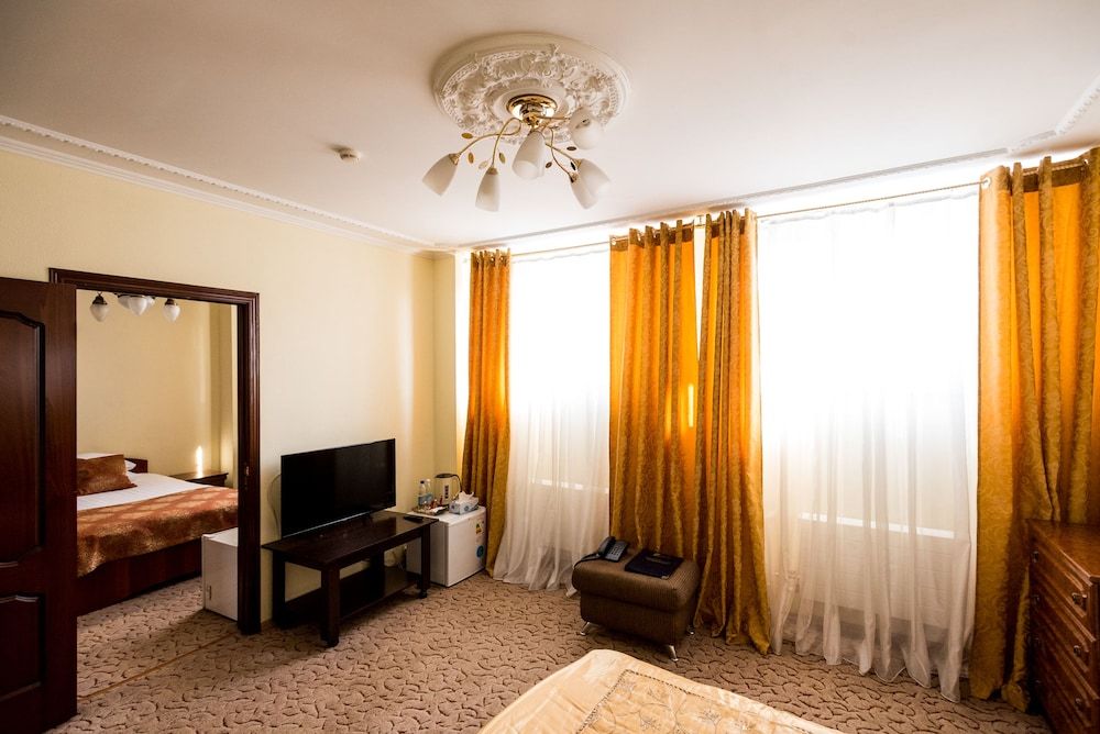 Art Hotel 3